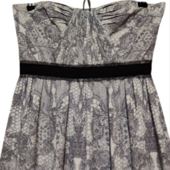 BCBGMaxazria strapless evening gown size (2-4?) - Picture 4 of 6